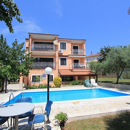 Apartments Susy Pula Zewnętrze zdjęcie