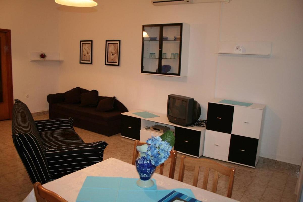 Apartments Susy Pula Zewnętrze zdjęcie