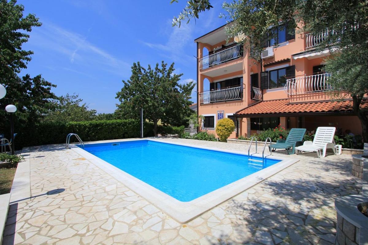 Apartments Susy Pula Zewnętrze zdjęcie